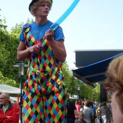 Ballonnen clown op stelten